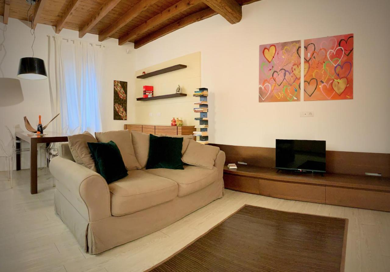 Ca' Stella Milano - Appartamento Accogliente E Romantico In Contesto Storico - Cozy And Romantic Flat In Milano Ngoại thất bức ảnh